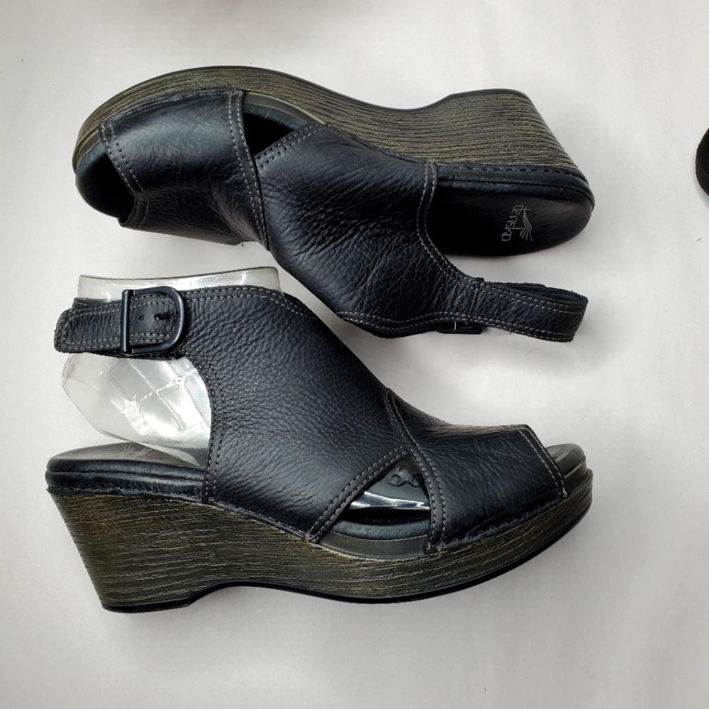 Danako Vanda black open toe bootie sandals